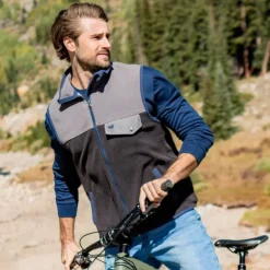 FieldTec™ Snap Fleece Vest