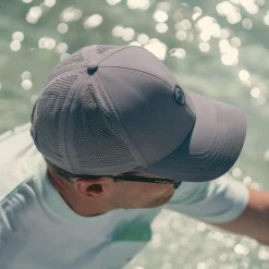 Performance Hat - Waves