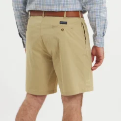 Regatta Short - 8in. Flat Front